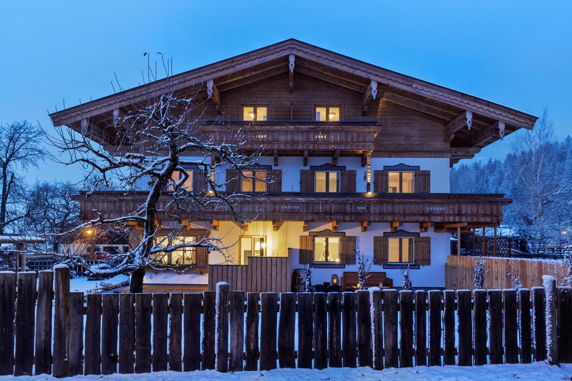 Bewegte Berge Apartments Saalfelden Luaran gambar