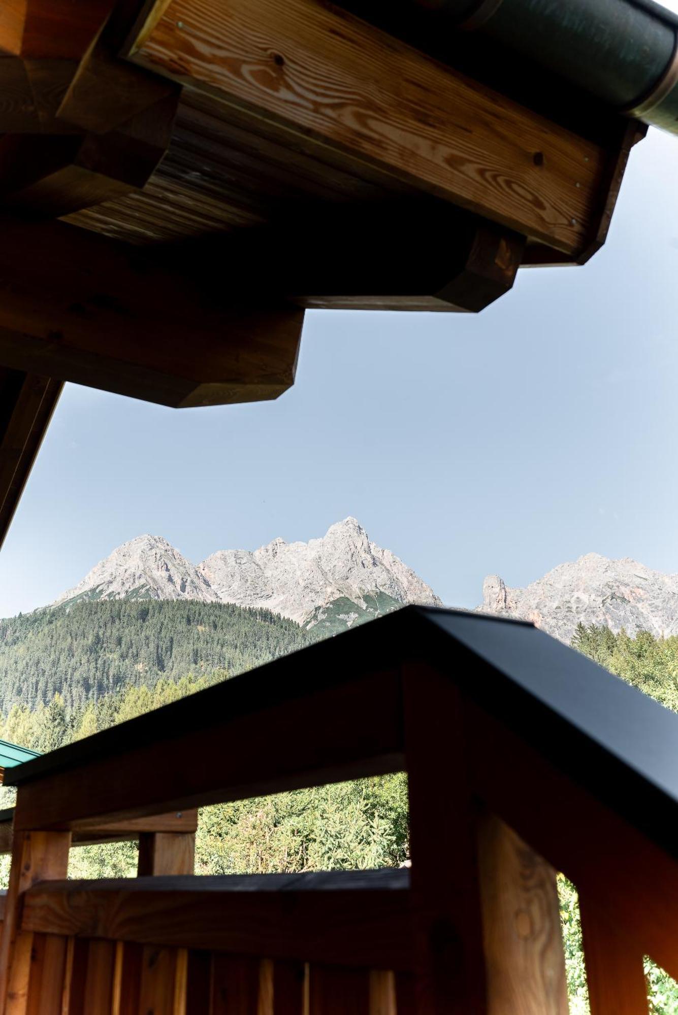 Bewegte Berge Apartments Saalfelden Luaran gambar