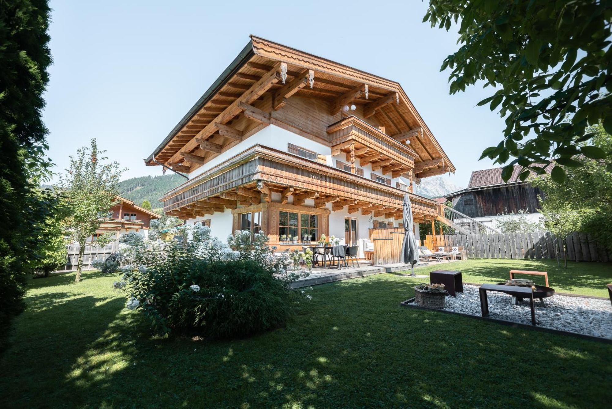Bewegte Berge Apartments Saalfelden Luaran gambar